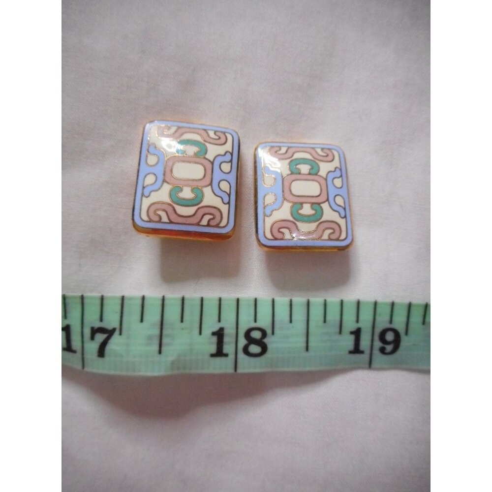 Vintage 1980s clip on earrings Multicolor ethnic look costume jewelry Aztec - Picture 2 of 4